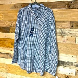 IZOD size XXL gray, blue, white plaid long sleeve button down shirt with pocket